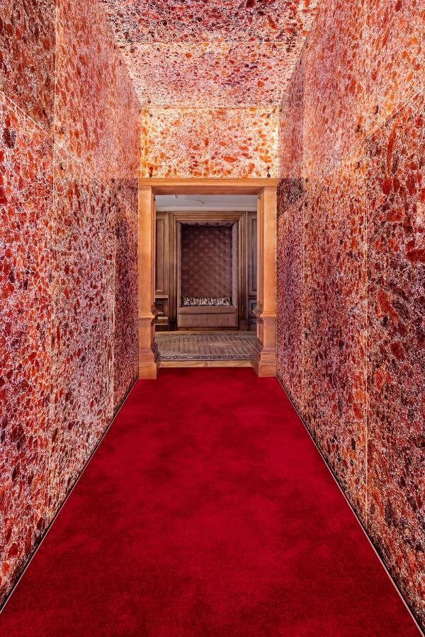 Virgin Hotels エディンバラ エクステリア 写真 The entrance to the nightclub