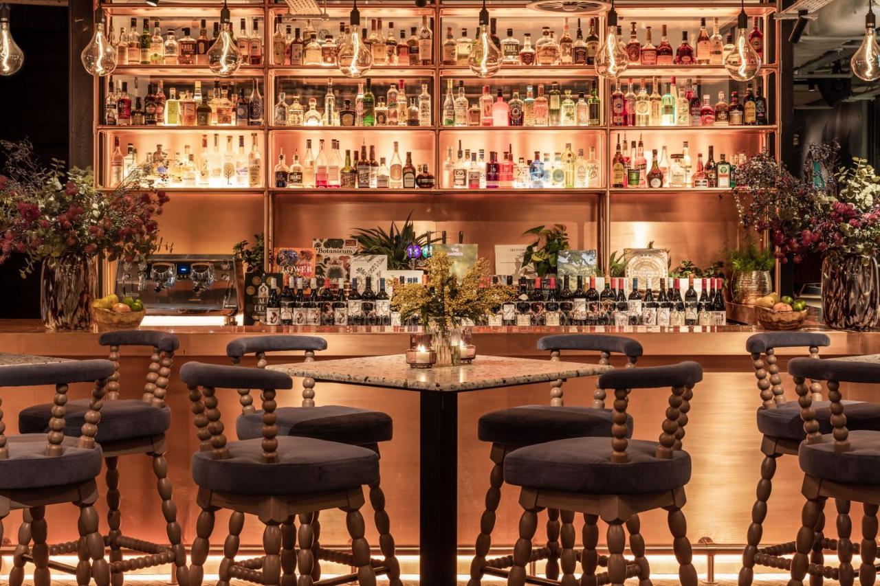 Virgin Hotels エディンバラ エクステリア 写真 The bar at the London Edition
